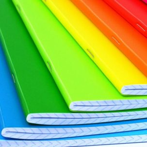 Cahier 200 pages PVC (avec protège)