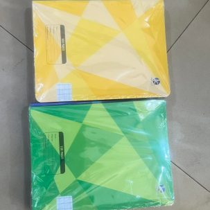 Cahier 100 pages simple